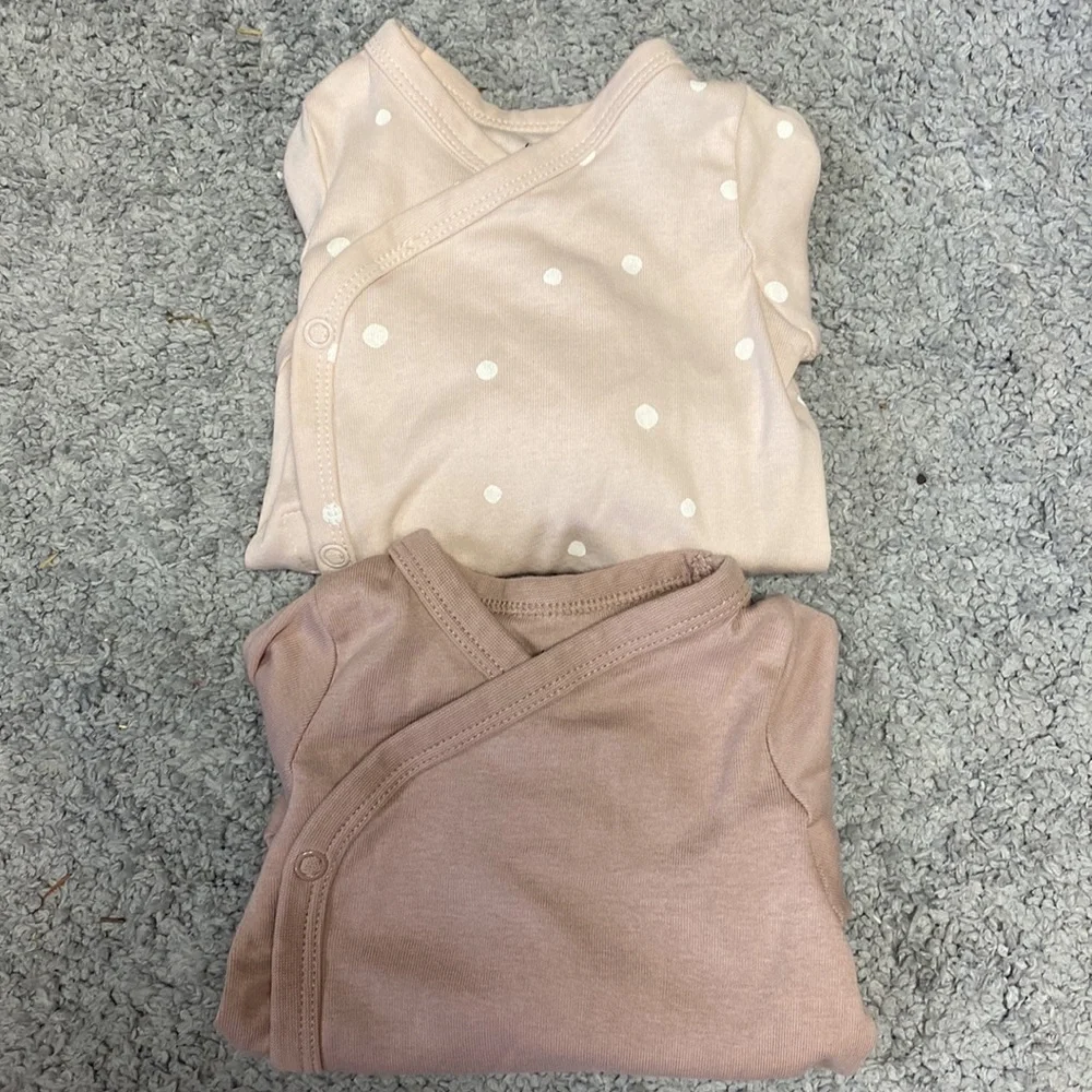 Baby girl onesie‎